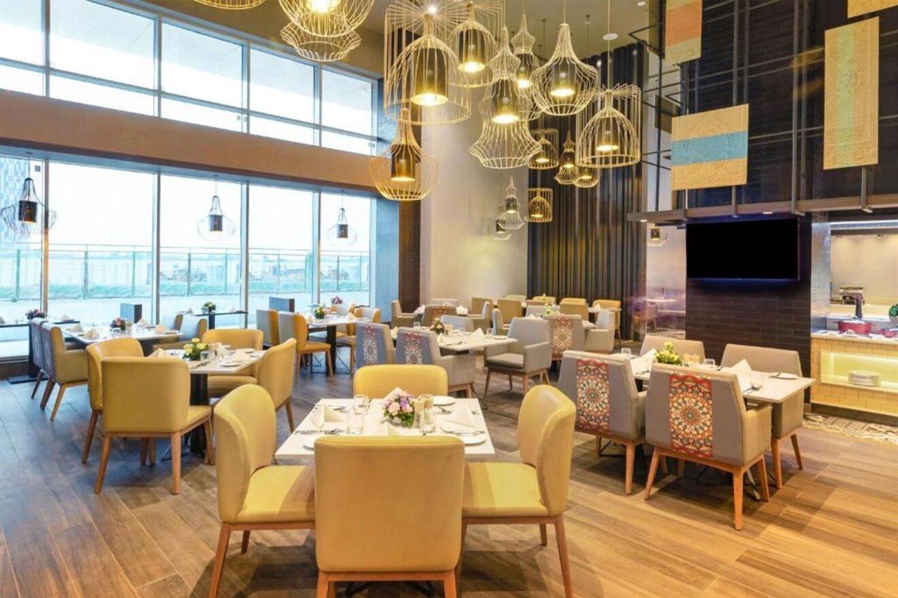 Grand Mercure Ahmedabad Gift City - An Accor Hotels Brand Гандинагар Экстерьер фото